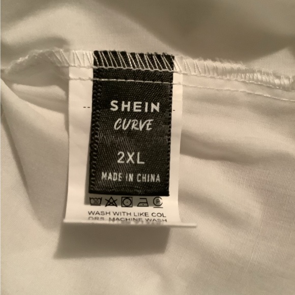 SHEIN CURVE 2XL Classic Button Front Blouse NWOT - Picture 5 of 7